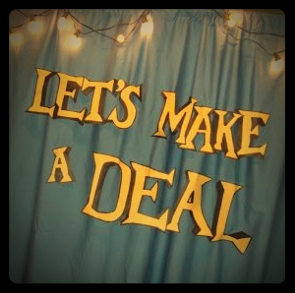 Let's Make a Deal !